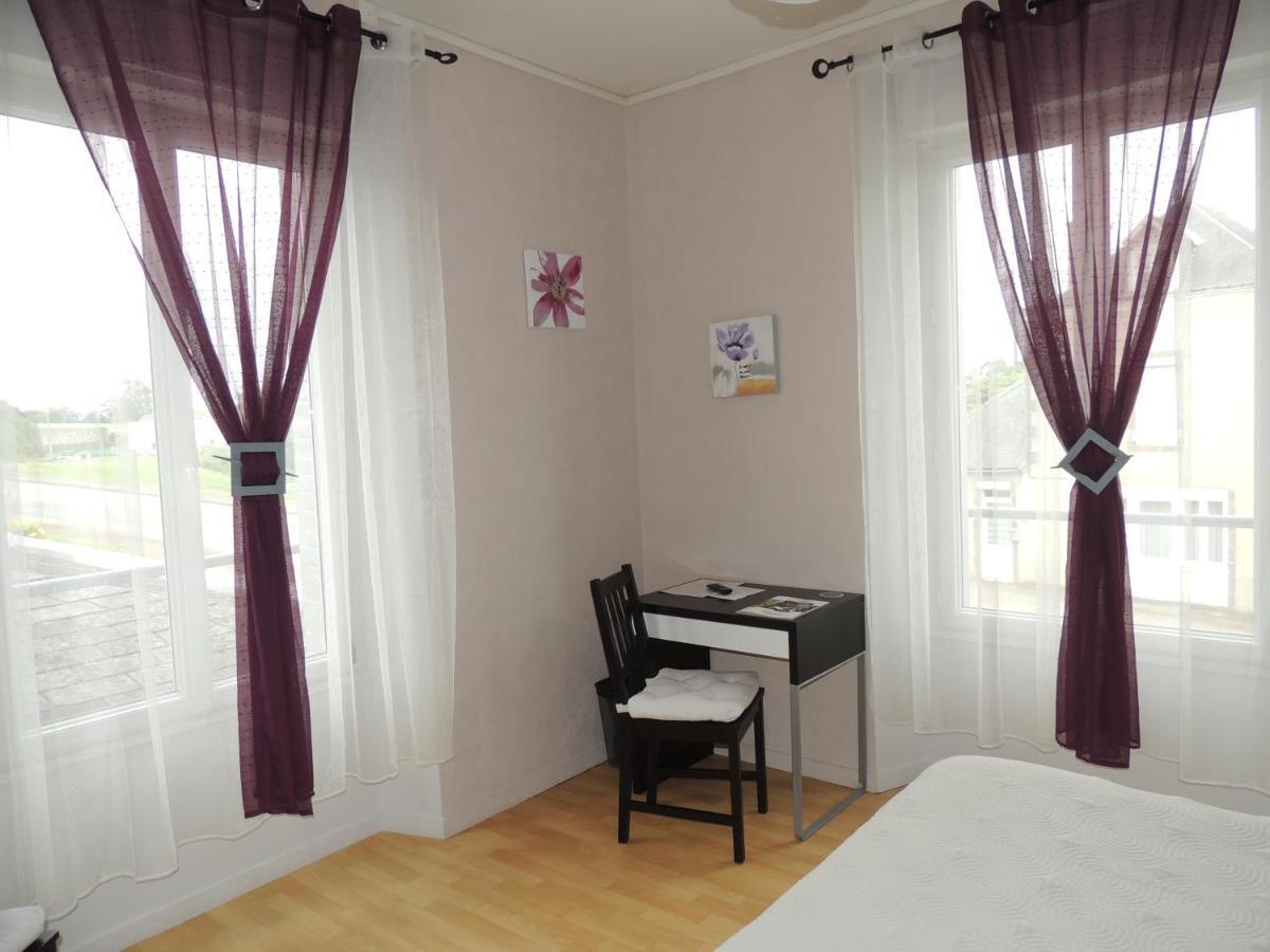 Hotel Le Gue de Genes Ambrieres Les Vallees Zimmer foto